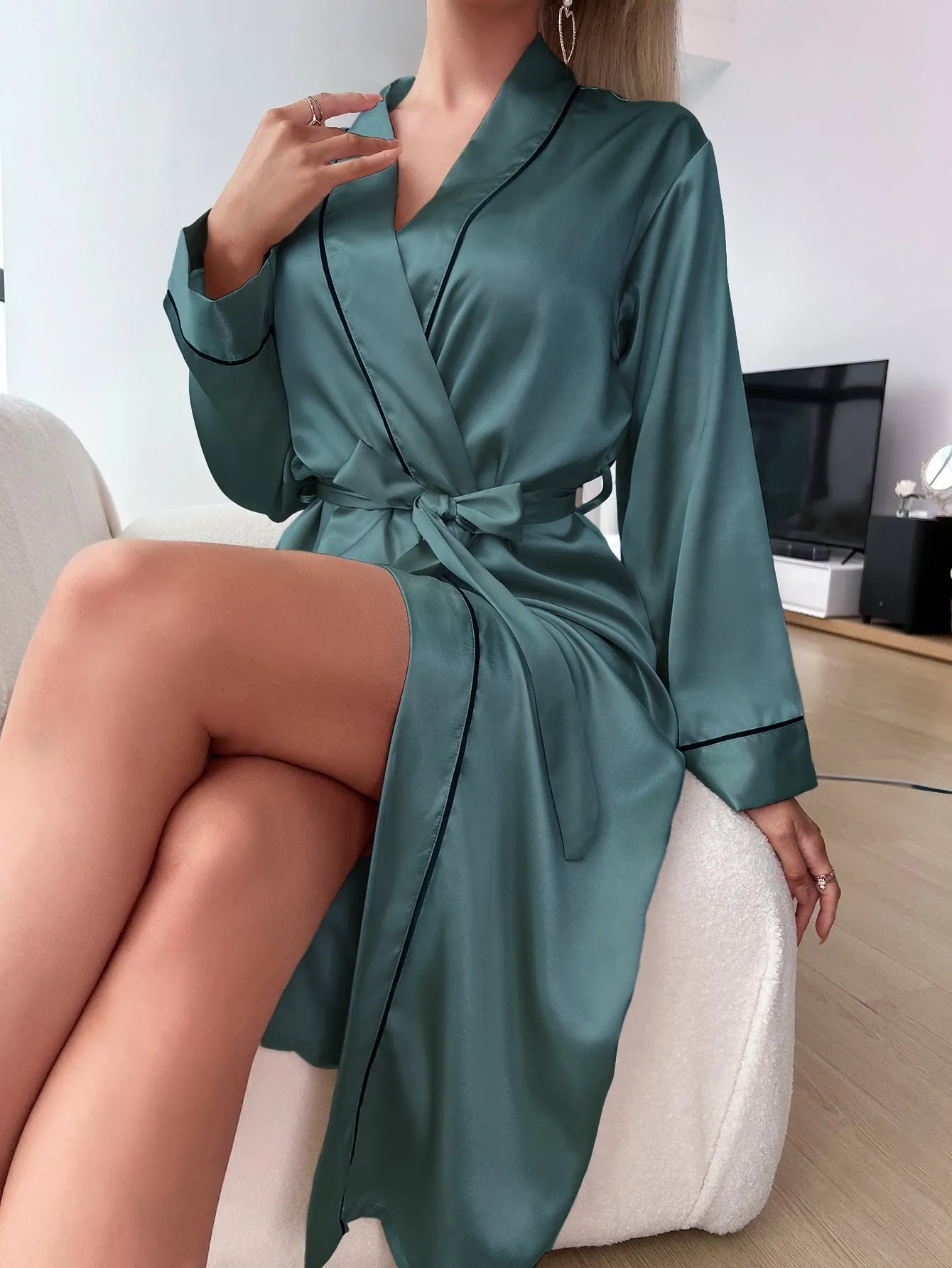 BerriesJam - Long Ice Silk Bathrobe